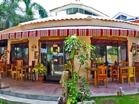 Mga video ng gabbys bed and breakfast.